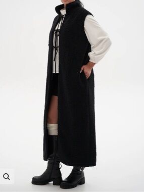 Long Black Sherpa Vest